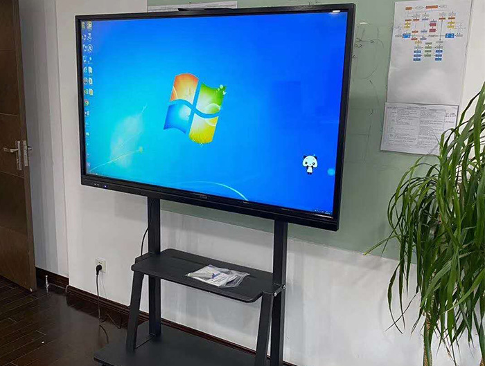 教學觸摸一體機